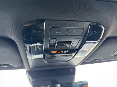 Certified 2025 Lexus GX 550 w/ Accessory Package (Z1) AWD/4WD image 28