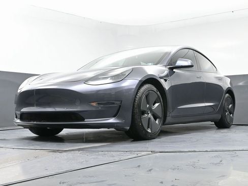 Used 2021 Tesla Model 3 Long Range image 52