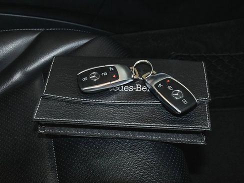 Used 2019 Mercedes-Benz C 300 Sedan image 58