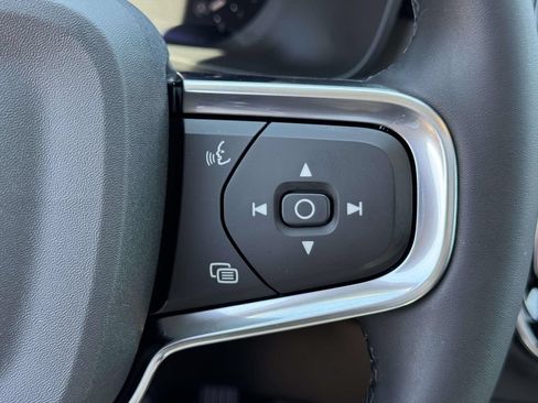Certified 2026 Volvo XC40 B5 Plus w/ Protection Package Premier AWD/4WD image 23