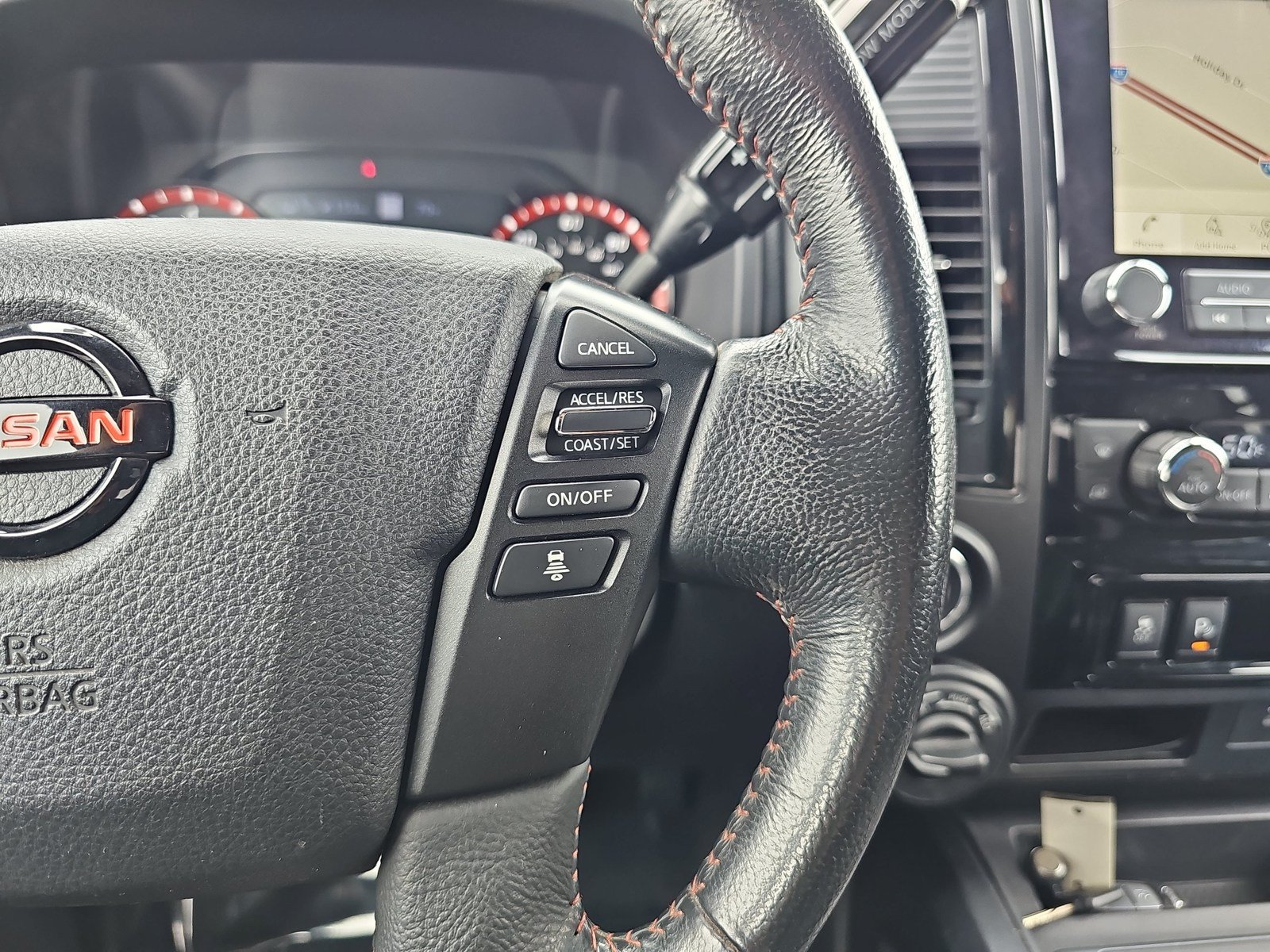 Used 2021 Nissan Titan PRO-4X w/ Off Road Protection Package AWD/4WD image 15