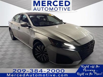 Used 2024 Nissan Altima 2.5 SV