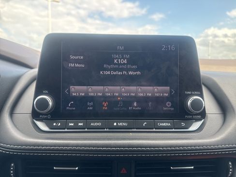 Certified 2023 Nissan Rogue S image 39