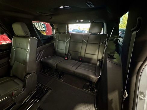 Used 2023 Cadillac Escalade Sport w/ LPO, ONYX Package image 10