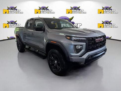 Used 2024 GMC Canyon Elevation w/ Convenience Package AWD/4WD image 3