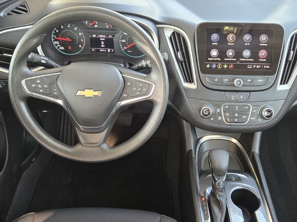 Used 2024 Chevrolet Malibu LT FWD image 27