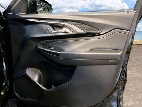 Used 2021 Chevrolet TrailBlazer RS image 27