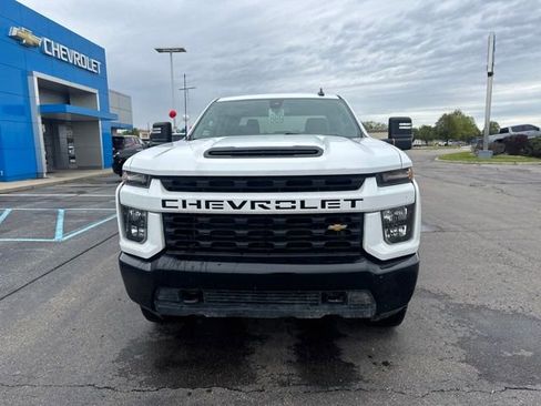 Used 2021 Chevrolet Silverado 2500 Custom w/ Custom Value Package AWD/4WD image 2