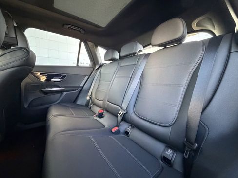 New 2026 Mercedes-Benz GLC 300 4MATIC image 31
