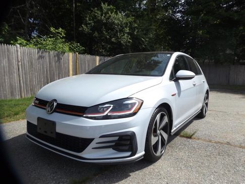 Used 2018 Volkswagen GTI SE FWD image 1