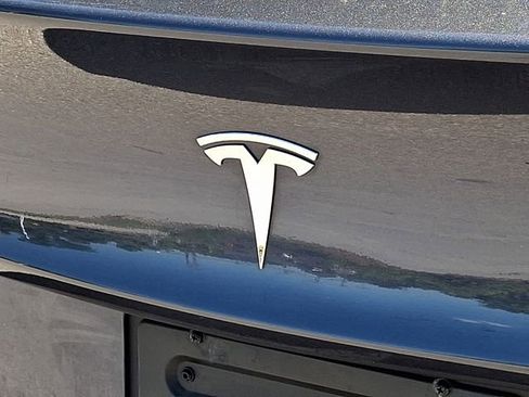 Used 2023 Tesla Model 3 Standard Range RWD image 33