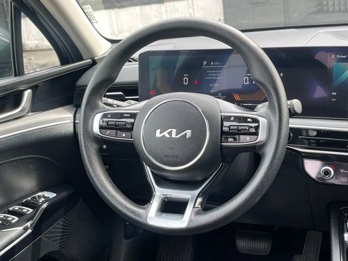 Used 2025 Kia K5 LXS FWD image 19