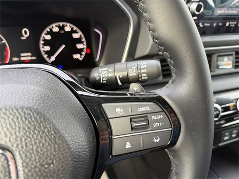 Certified 2025 Honda Pilot EX-L image 20