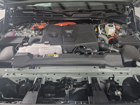 New 2026 Toyota Sequoia Platinum image 8