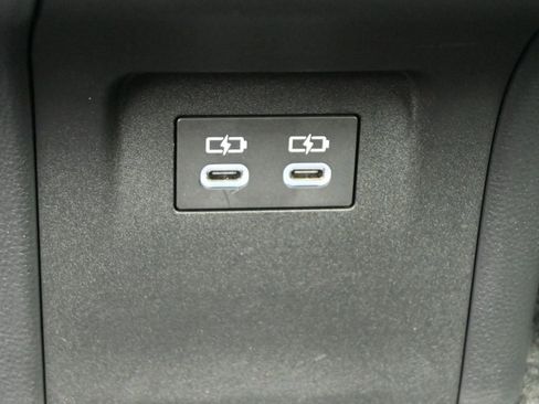 Used 2026 Toyota Prius FWD image 19