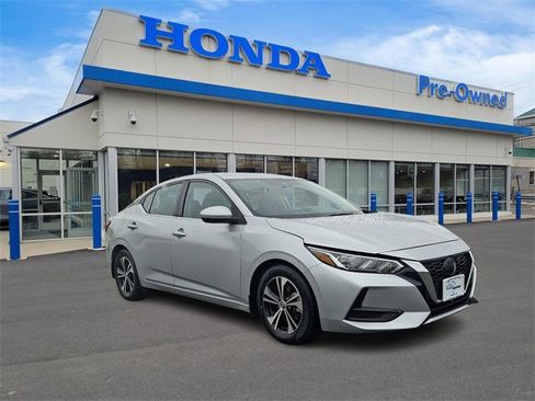 Used 2021 Nissan Sentra SV image 3