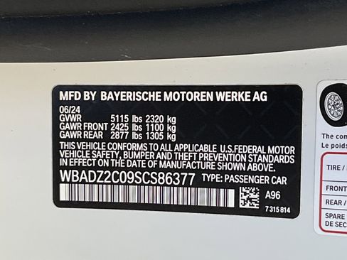 Certified 2025 BMW 840i Convertible w/ Driving Assistance Package RWD image 37
