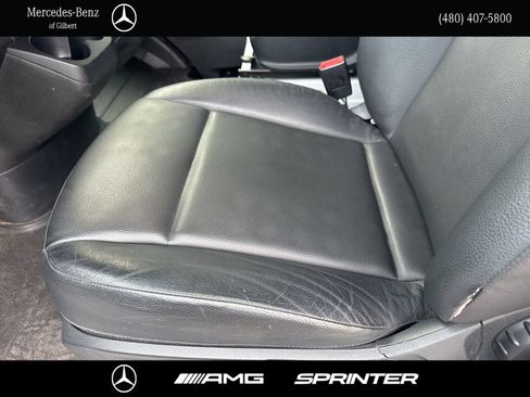 Used 2025 Mercedes-Benz Sprinter 2500 image 20
