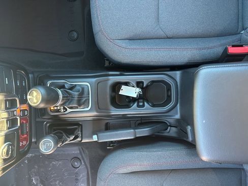 New 2026 Jeep Wrangler Unlimited Rubicon w/ Safety Group image 28