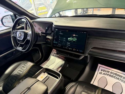 Used 2025 Rivian R1S Adventure AWD/4WD image 56