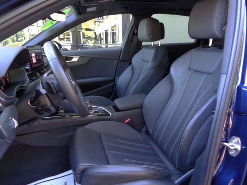 Used 2022 Audi A4 2.0T Premium Plus AWD/4WD image 9