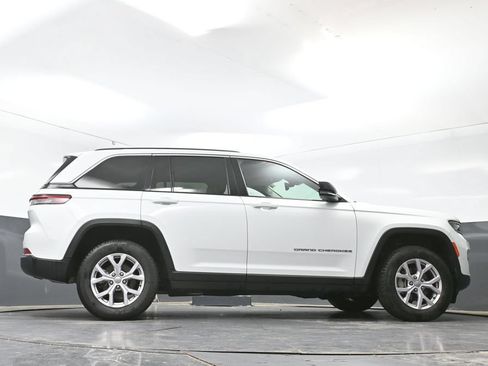 Used 2022 Jeep Grand Cherokee Limited AWD/4WD image 51