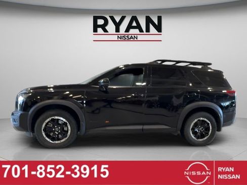 Certified 2023 Nissan Pathfinder Rock Creek image 2