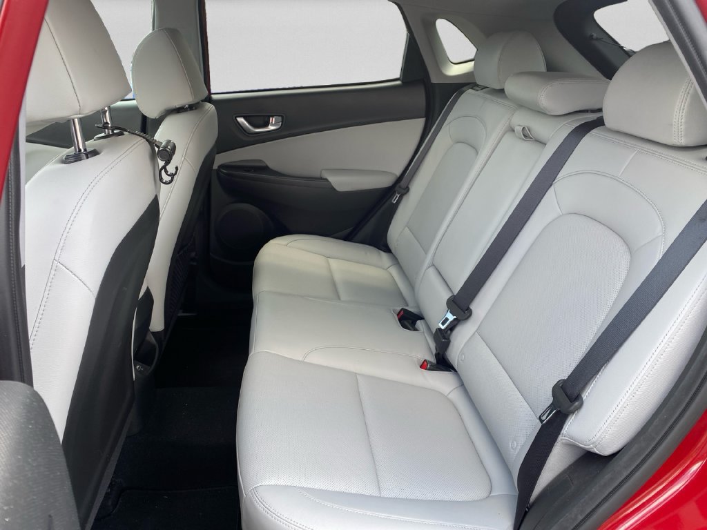 Used 2022 Hyundai Kona Limited FWD image 24