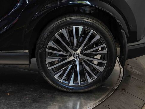 Used 2024 Lexus RX 350 Premium Plus w/ Convenience Package FWD image 10
