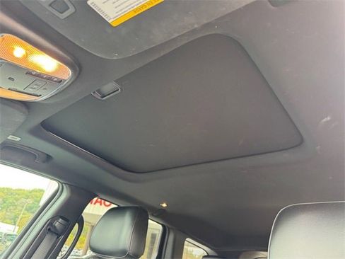 Used 2020 Jeep Grand Cherokee Limited X image 16