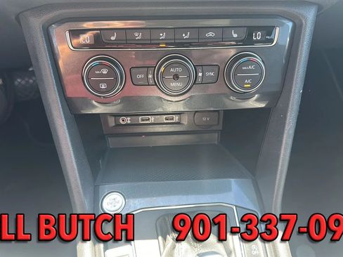 Used 2018 Volkswagen Tiguan SEL FWD image 13