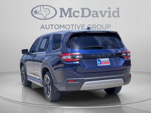 Certified 2025 Honda Pilot EX-L image 4