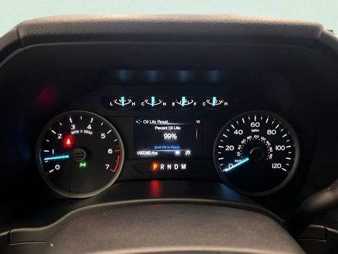 Used 2019 Ford F150 XLT w/ Equipment Group 302A Luxury AWD/4WD image 19