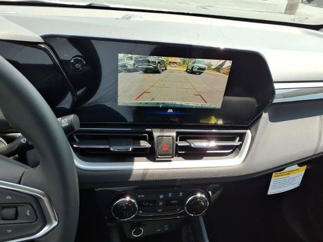 New 2026 Chevrolet TrailBlazer LT w/ Convenience Package FWD image 10