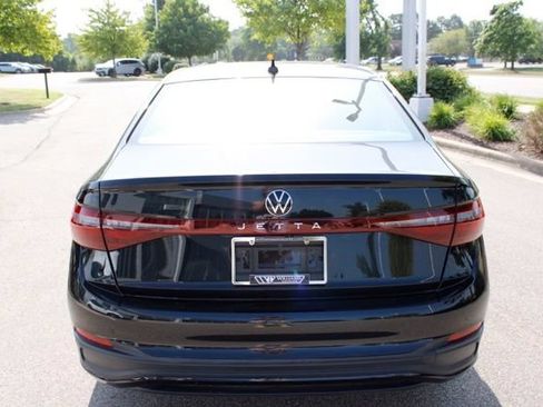 Used 2025 Volkswagen Jetta S FWD image 4