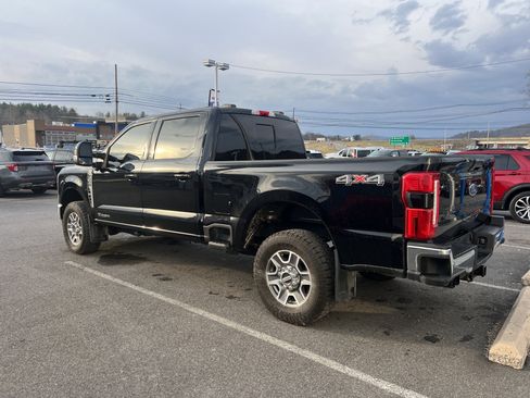 Used 2024 Ford F250 Lariat AWD/4WD image 6