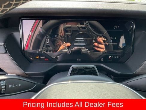 New 2026 GMC Acadia Denali w/ Super Cruise Package AWD/4WD image 7