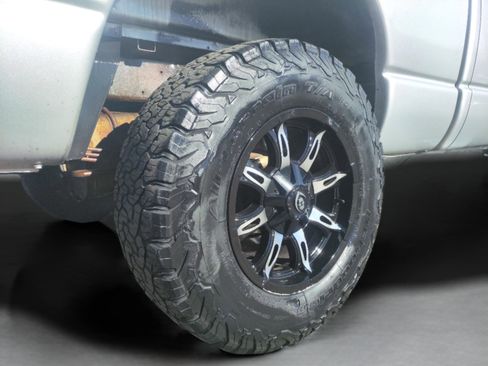 Used 2004 Dodge Ram 1500 Truck SLT w/ Sport Appearance Group image 30