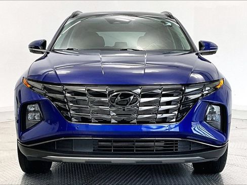 Certified 2023 Hyundai Tucson Limited AWD/4WD image 3