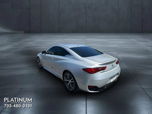 Used 2019 INFINITI Q60 3.0t Luxe w/ Essential Package AWD/4WD image 8