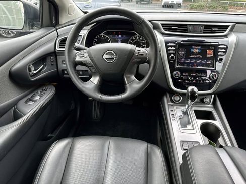 Used 2024 Nissan Murano SL image 21