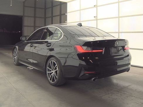 Used 2021 BMW 330i Sedan w/ Driving Assistance Package RWD image 10