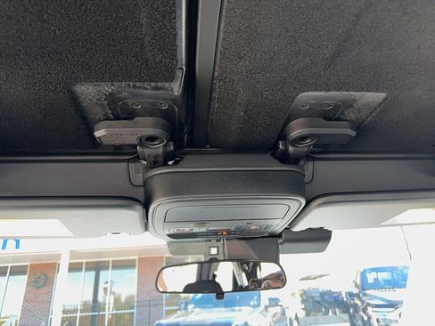 New 2025 Ford Bronco Base w/ Sasquatch Package image 16