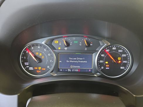 Used 2023 GMC Terrain SLT w/ Infotainment Package II FWD image 22