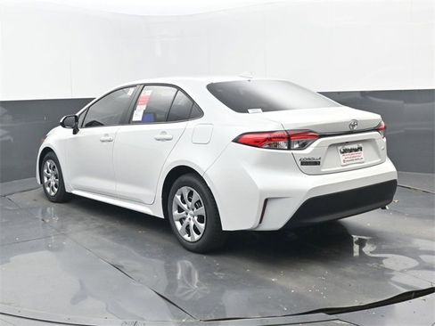 New 2026 Toyota Corolla LE image 3