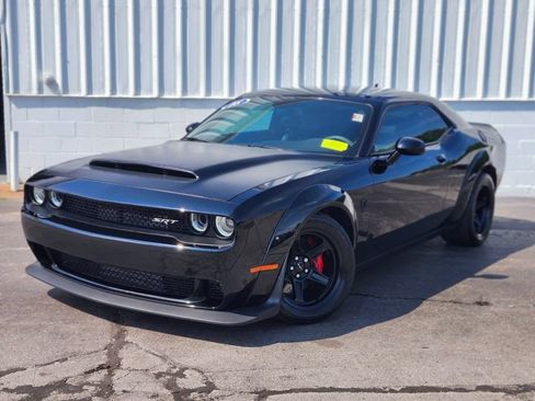 Used 2018 Dodge Challenger SRT Demon RWD image 1