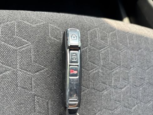 Used 2025 Kia Seltos S FWD image 20