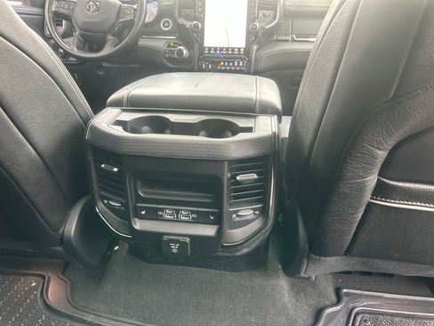 Used 2022 RAM 1500 Limited w/ Body Color Bumper Group AWD/4WD image 16