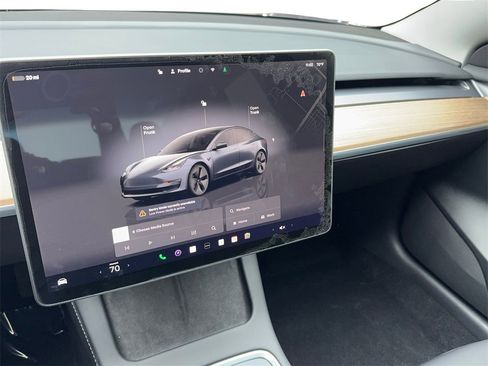 Used 2023 Tesla Model 3 Standard Range image 21
