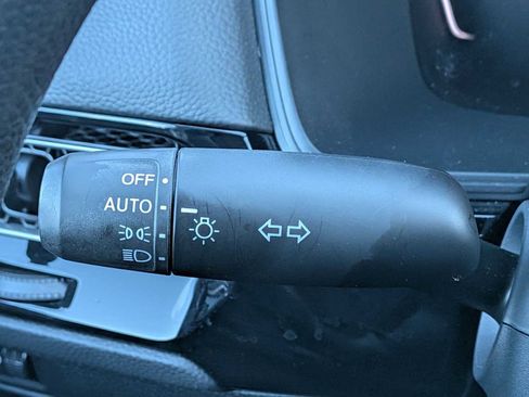 Certified 2023 Honda Civic LX image 22